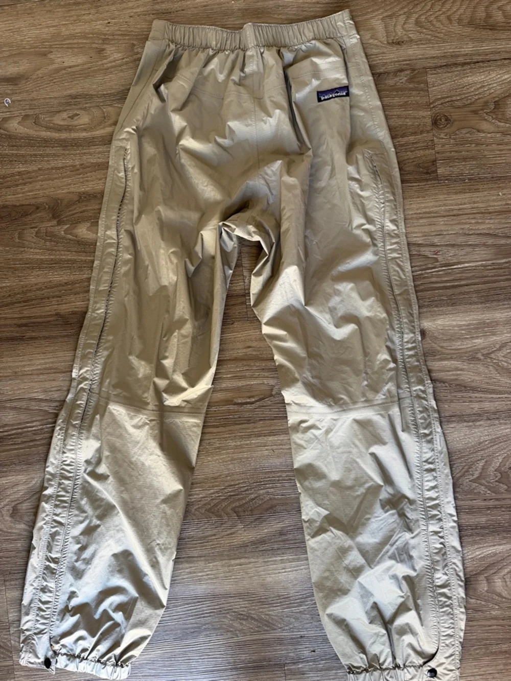 Patagonia Men's Shell Pants in Beige - Lightweight Water-Resistant Size: XS